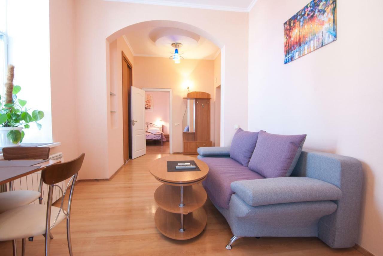 Home Hotel Apartments On Mykhailivska Square - Kiev מראה חיצוני תמונה