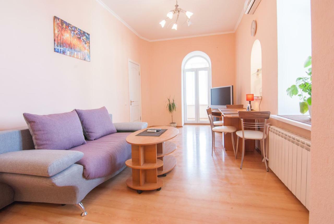 Home Hotel Apartments On Mykhailivska Square - Kiev מראה חיצוני תמונה