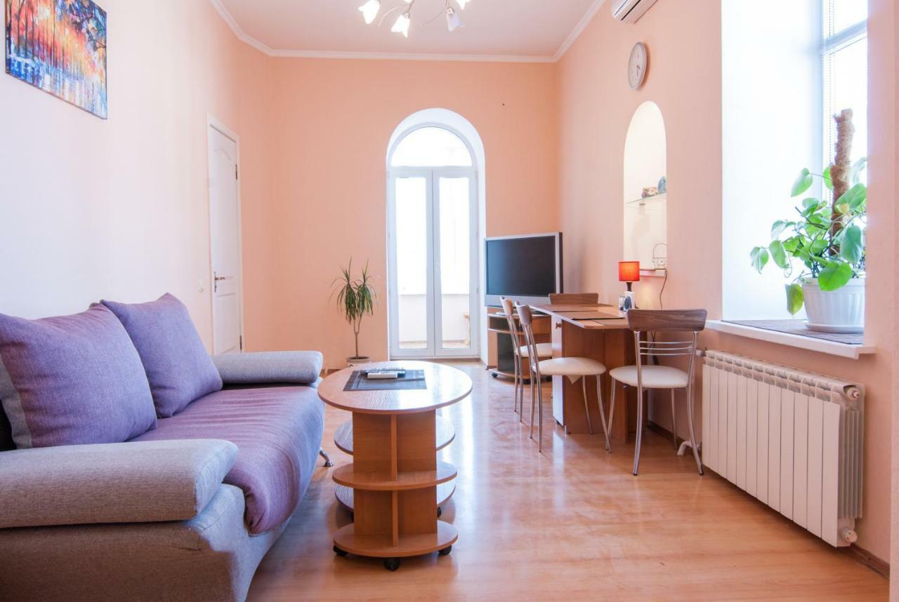 Home Hotel Apartments On Mykhailivska Square - Kiev מראה חיצוני תמונה